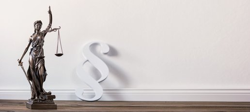 Bild einer Justizia Statue